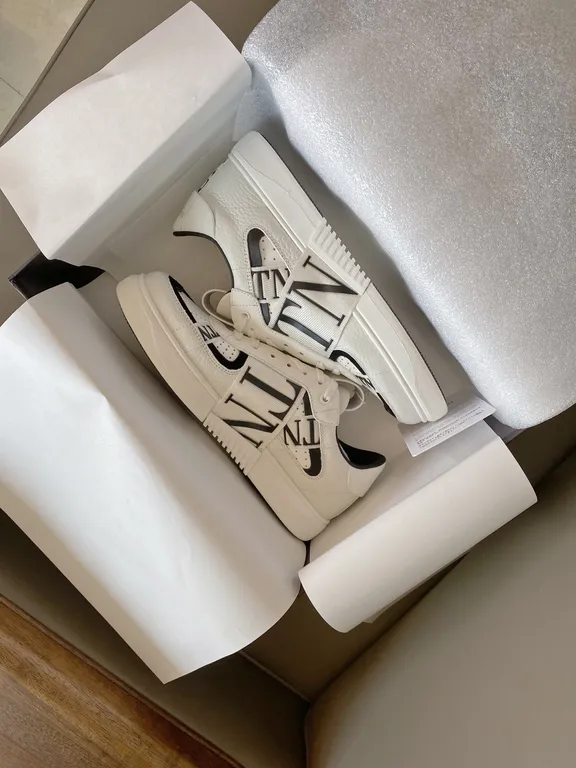 Valentino Shoe 